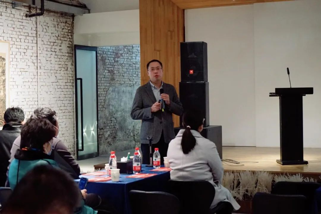 1667961370471867.jpg 1667961370471867.jpg